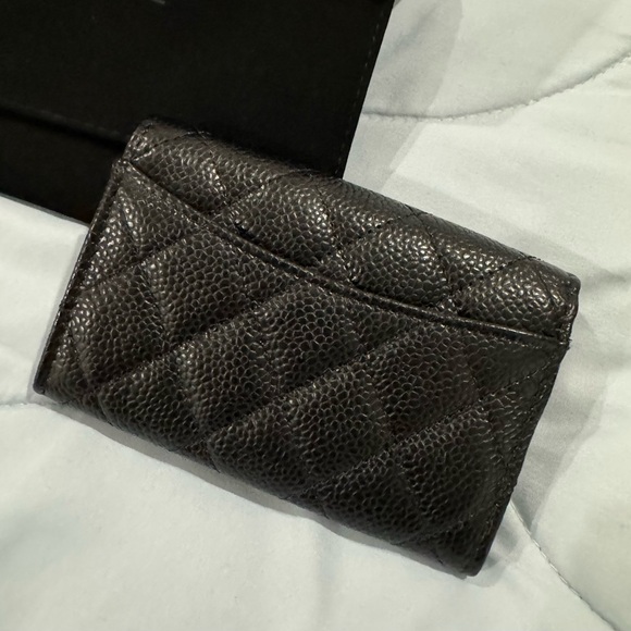 NEW Chanel Caviar Black Cardholder - Picture 4 of 5